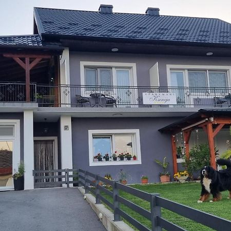 Apartmani Ksenija Krapinske Toplice Exteriör bild