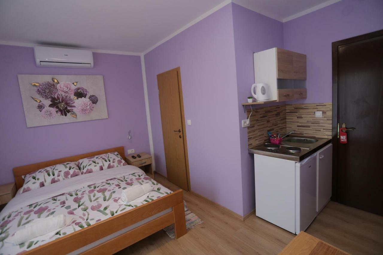 Apartmani Ksenija Krapinske Toplice Exteriör bild