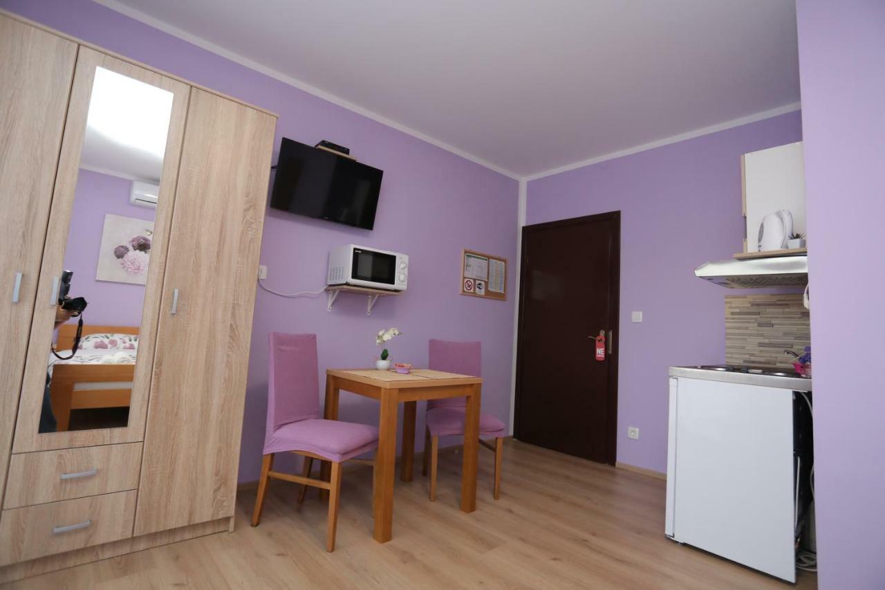Apartmani Ksenija Krapinske Toplice Exteriör bild