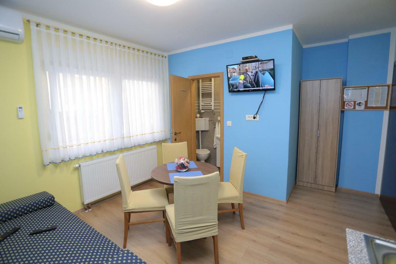 Apartmani Ksenija Krapinske Toplice Exteriör bild
